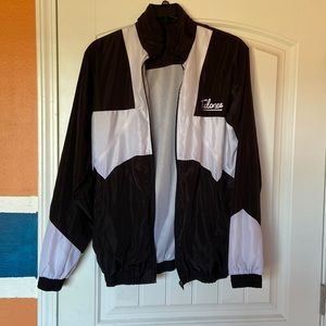 Tulones windbreaker jacket